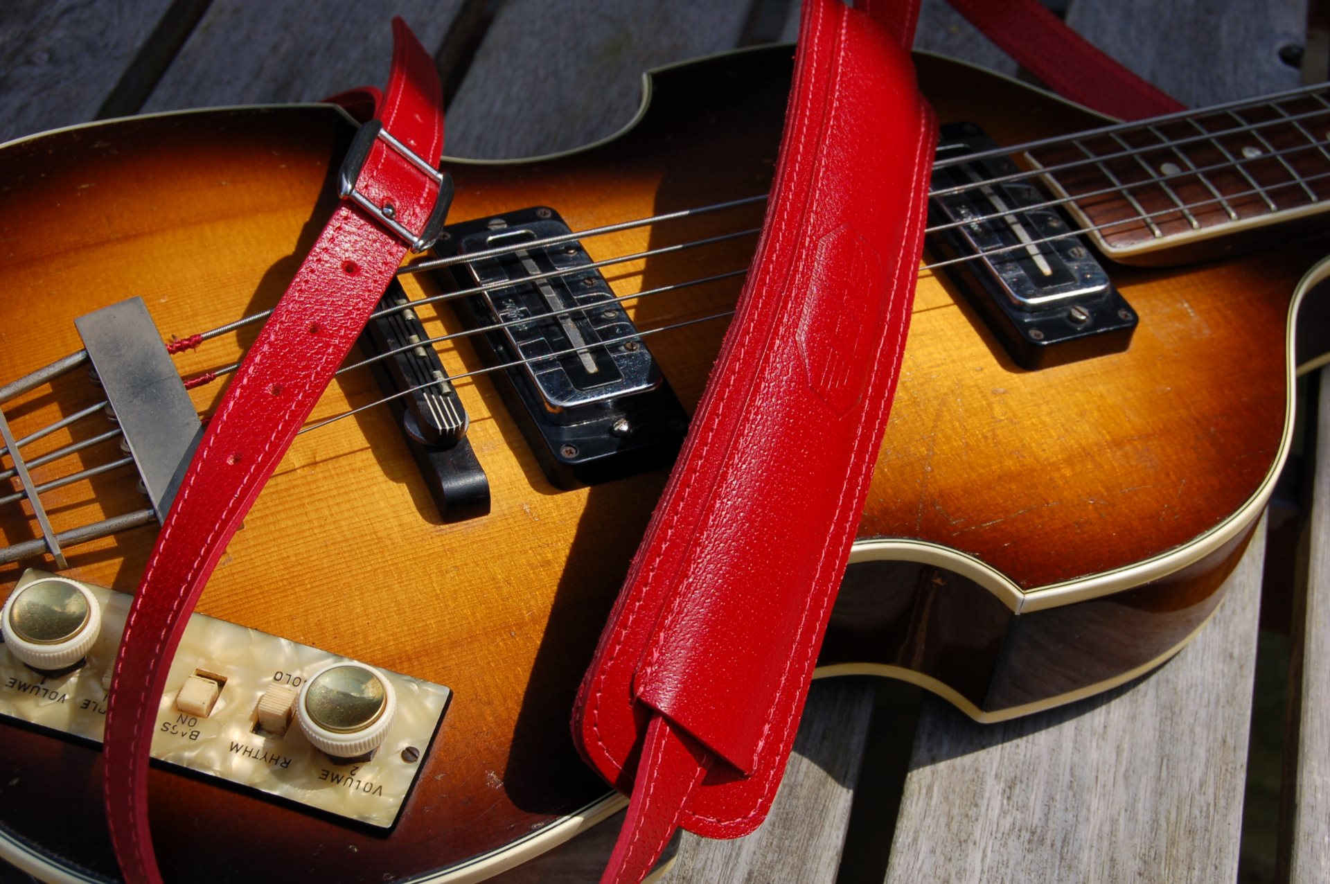 Skinny Red Pig Skin Guitar Strap