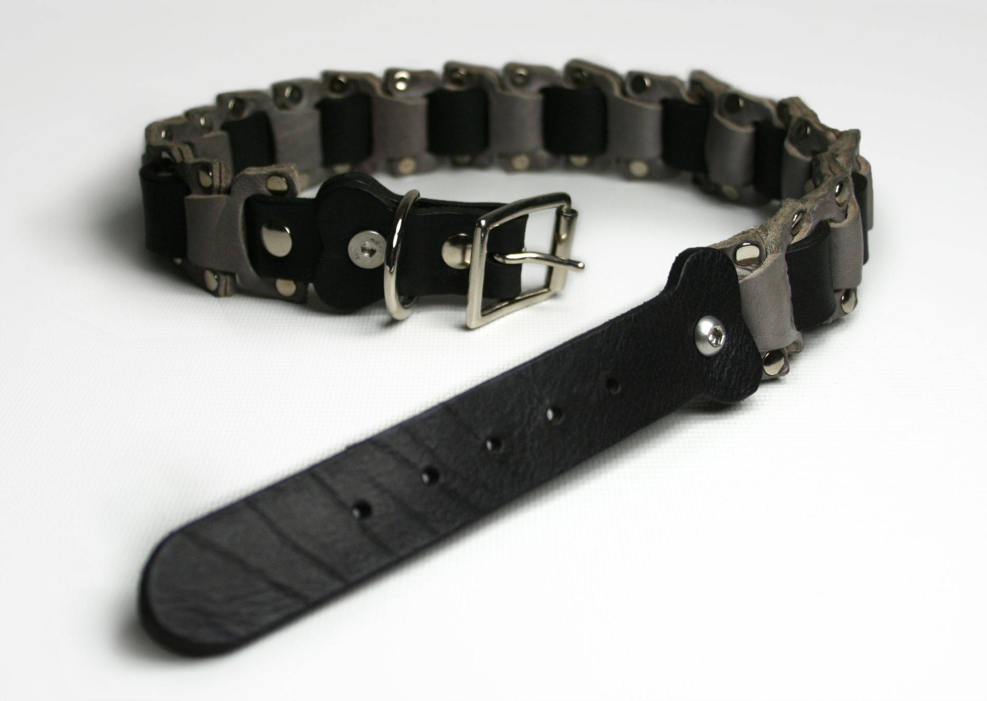 Tank Track Dog Collar