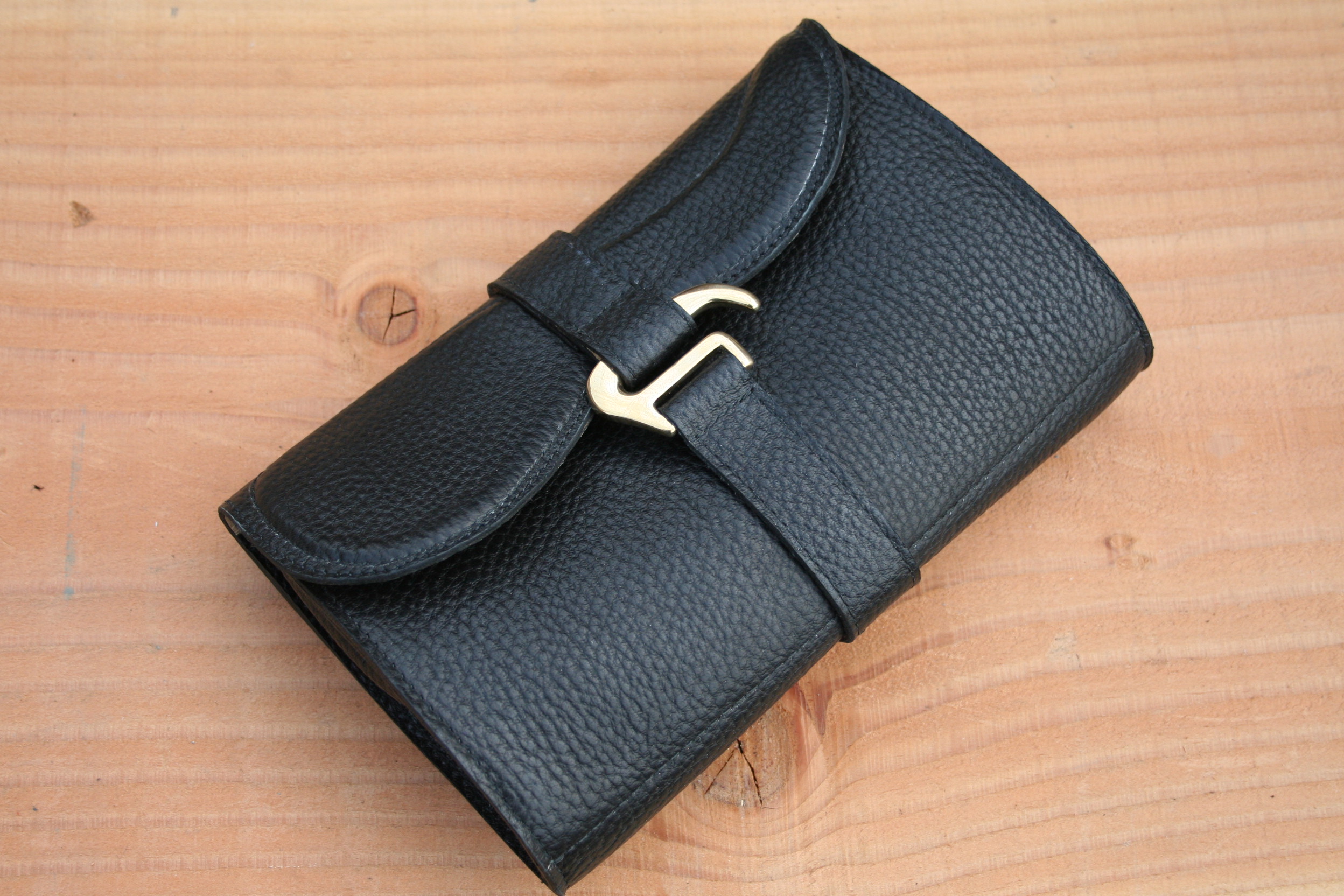 Stirrup Bar Purse